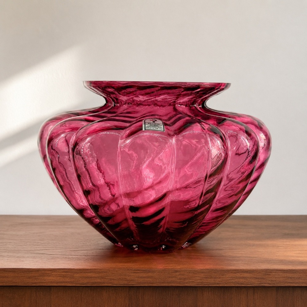 Pilgrim Cranberry Glass Hand Blown Ribbed Art Glass Vase Large Label USA